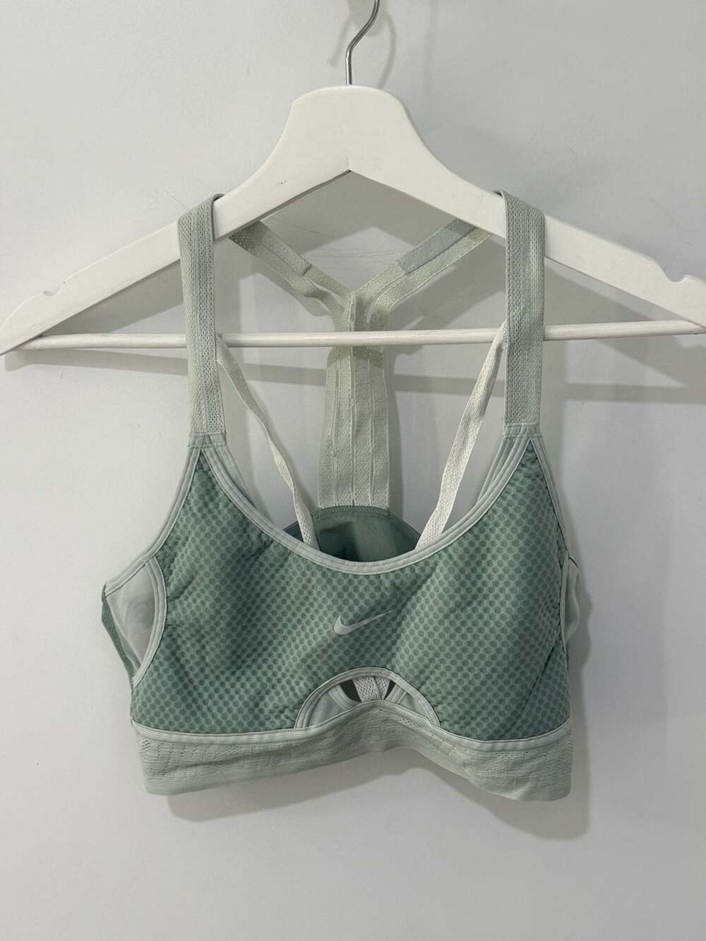 Nike Dri-FIT ADV Sports Bra Size M